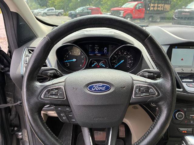 Certified 2019 Ford Escape Titanium AWD/4WD image 10