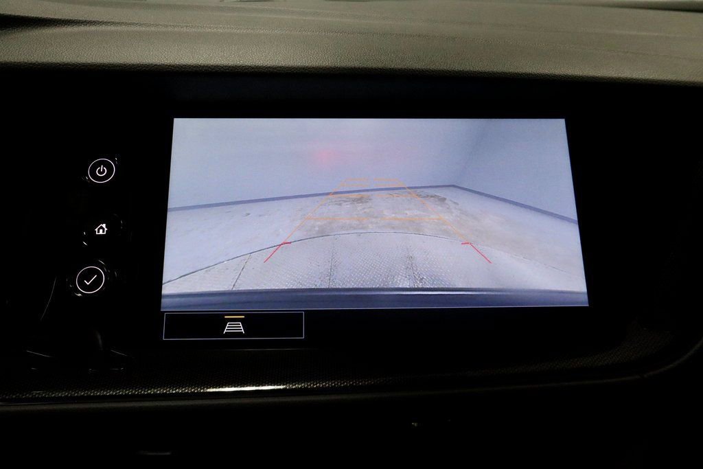 Used 2021 Buick Envision Essence image 9