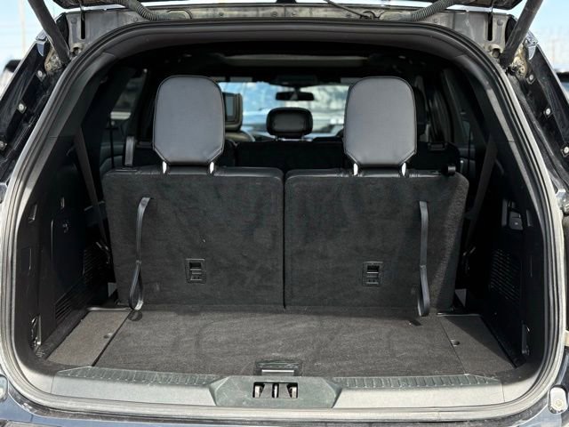 Certified 2020 Ford Explorer XLT w/ Equipment Group 202A image 25