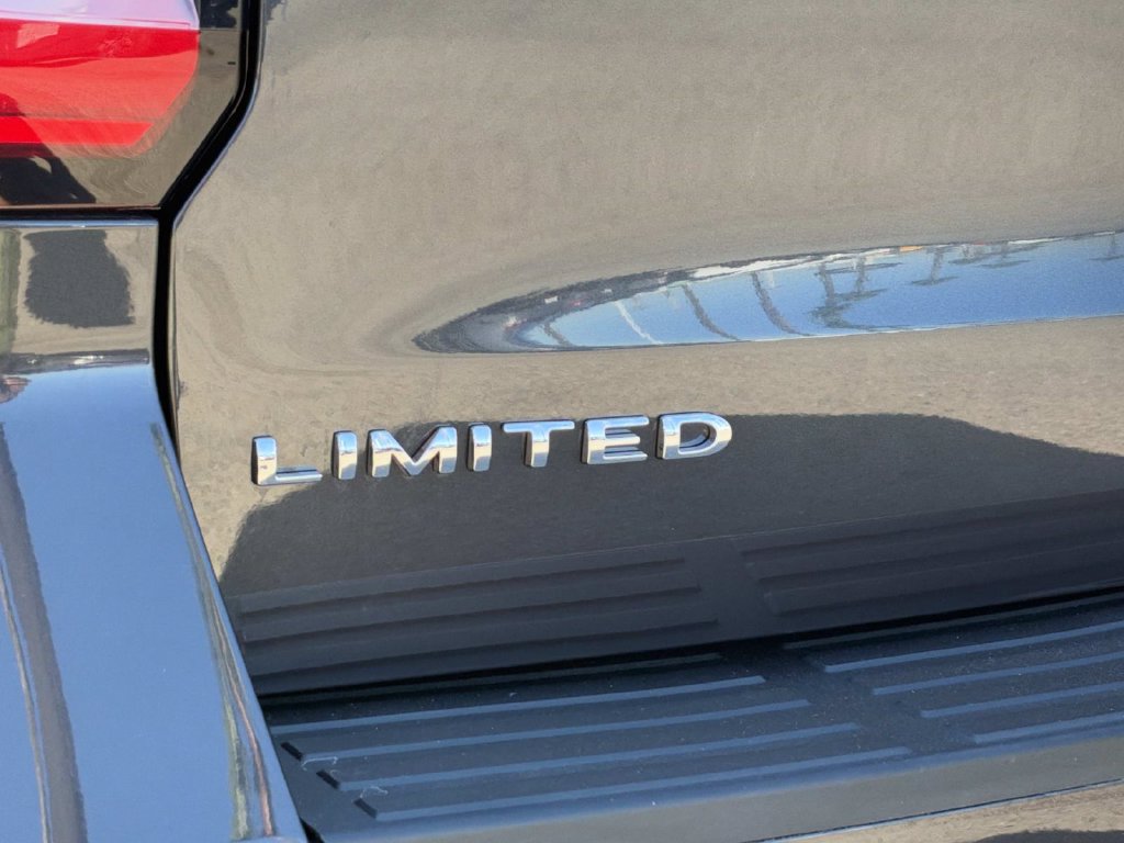 Certified 2024 Ford Expedition Max Limited AWD/4WD image 9