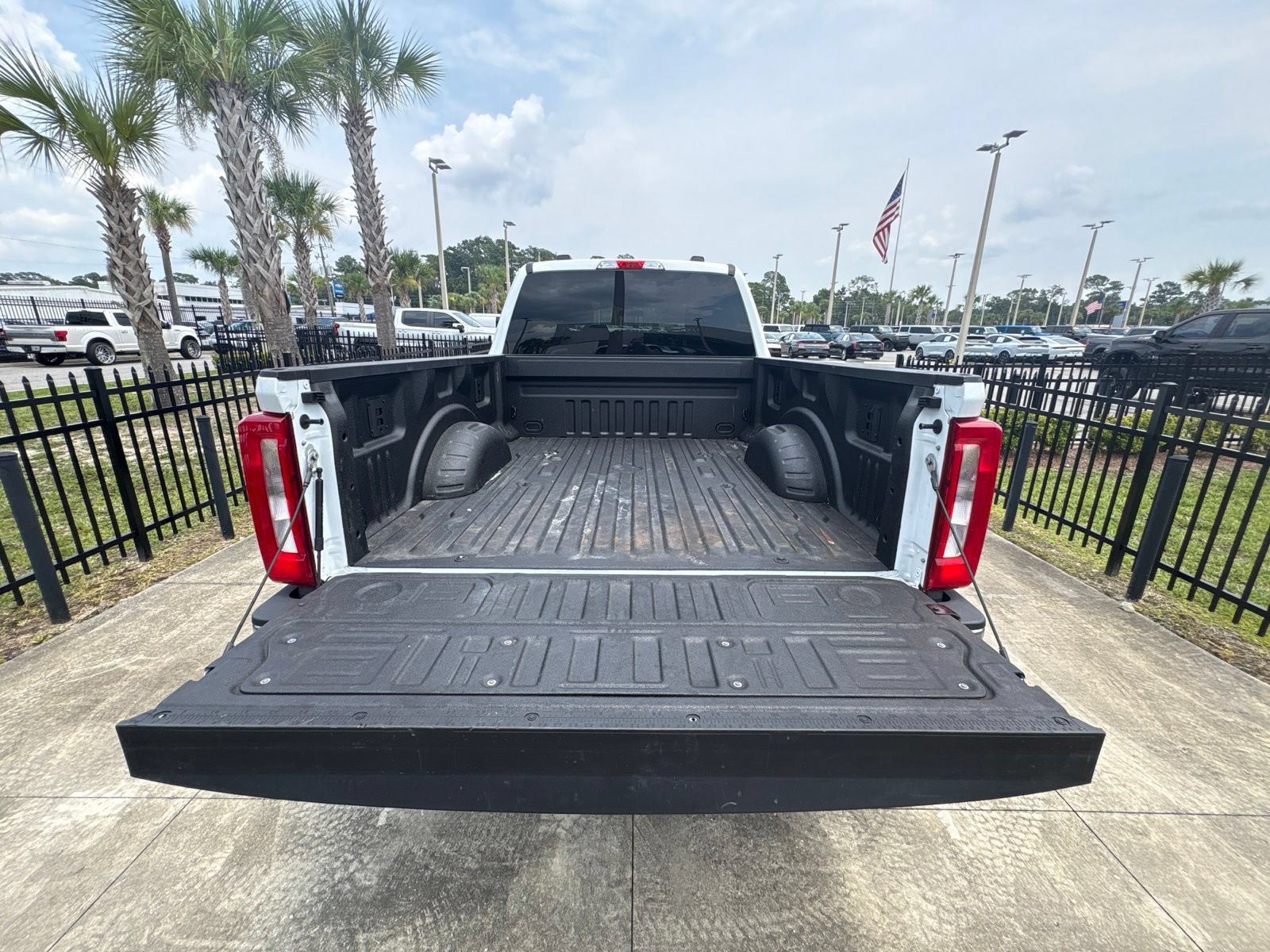 Certified 2024 Ford F250 XLT w/ FX4 Off-Road Package AWD/4WD image 26
