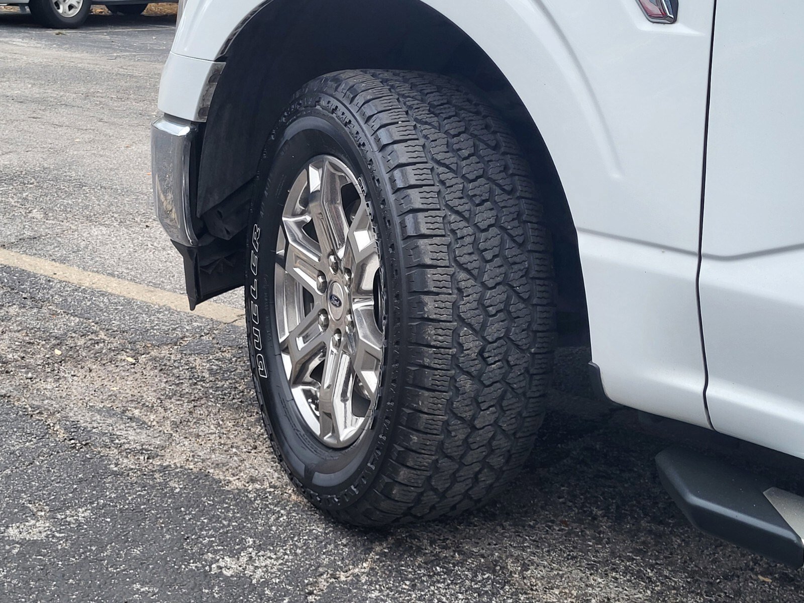 Certified 2022 Ford F150 XLT w/ Equipment Group 302A High image 32