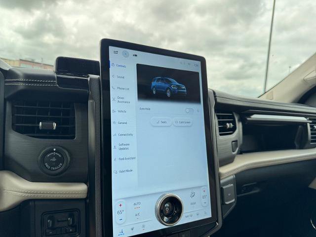 Certified 2023 Ford Expedition Platinum image 33