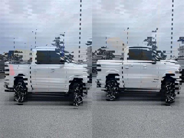 Used 2025 RAM 1500 Limited image 2