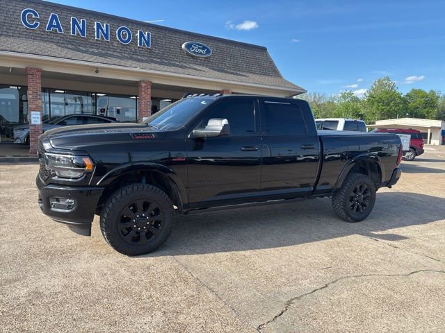 Used 2022 RAM 2500 Limited AWD/4WD image 1