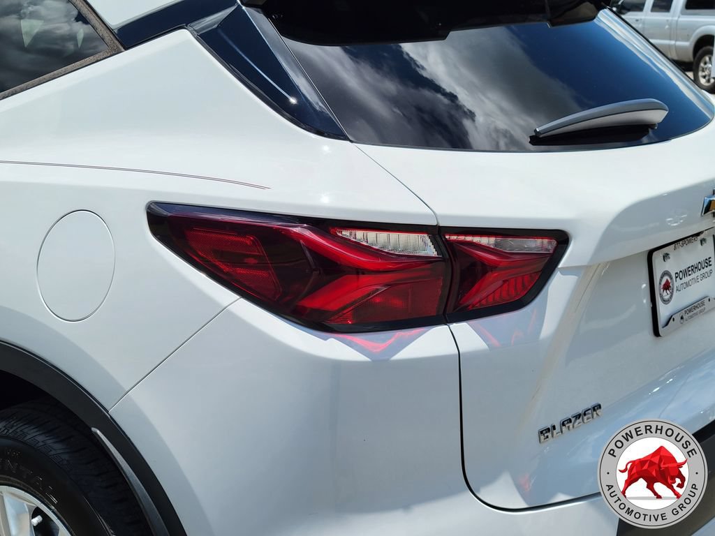Used 2020 Chevrolet Blazer LT FWD image 13
