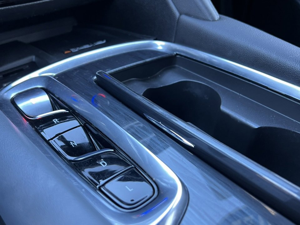 Used 2022 Buick Enclave Essence w/ Experience Buick Package image 35