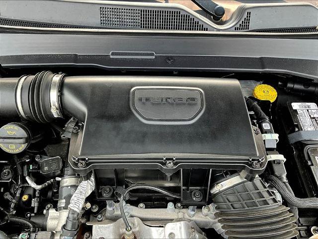 Used 2024 Jeep Compass Latitude AWD/4WD image 31