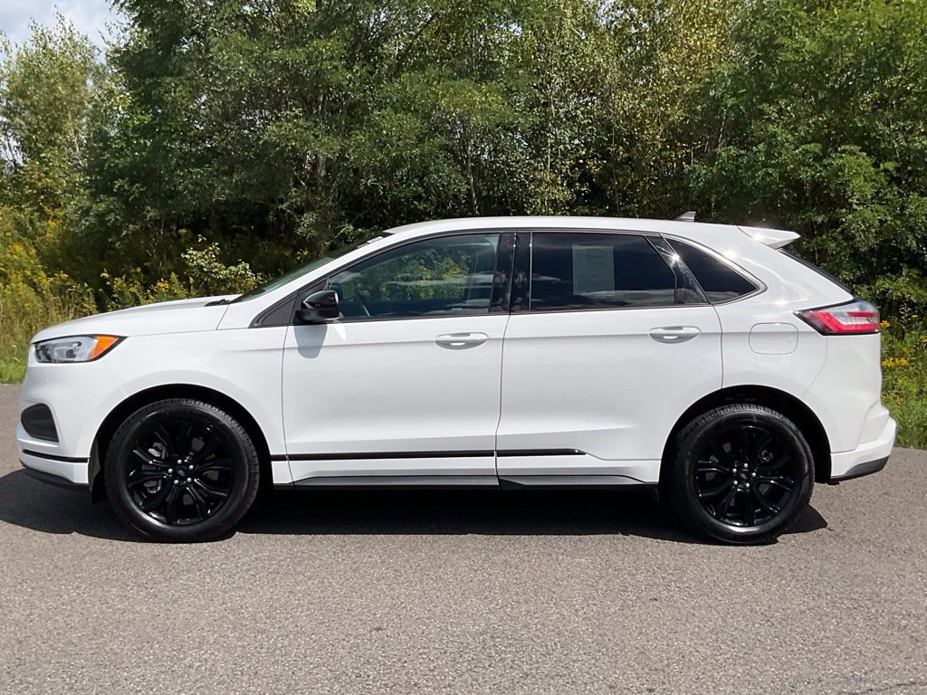 Certified 2024 Ford Edge SE w/ Black Appearance Package AWD/4WD image 28