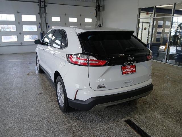 Certified 2022 Ford Edge SEL w/ Convenience Package image 3