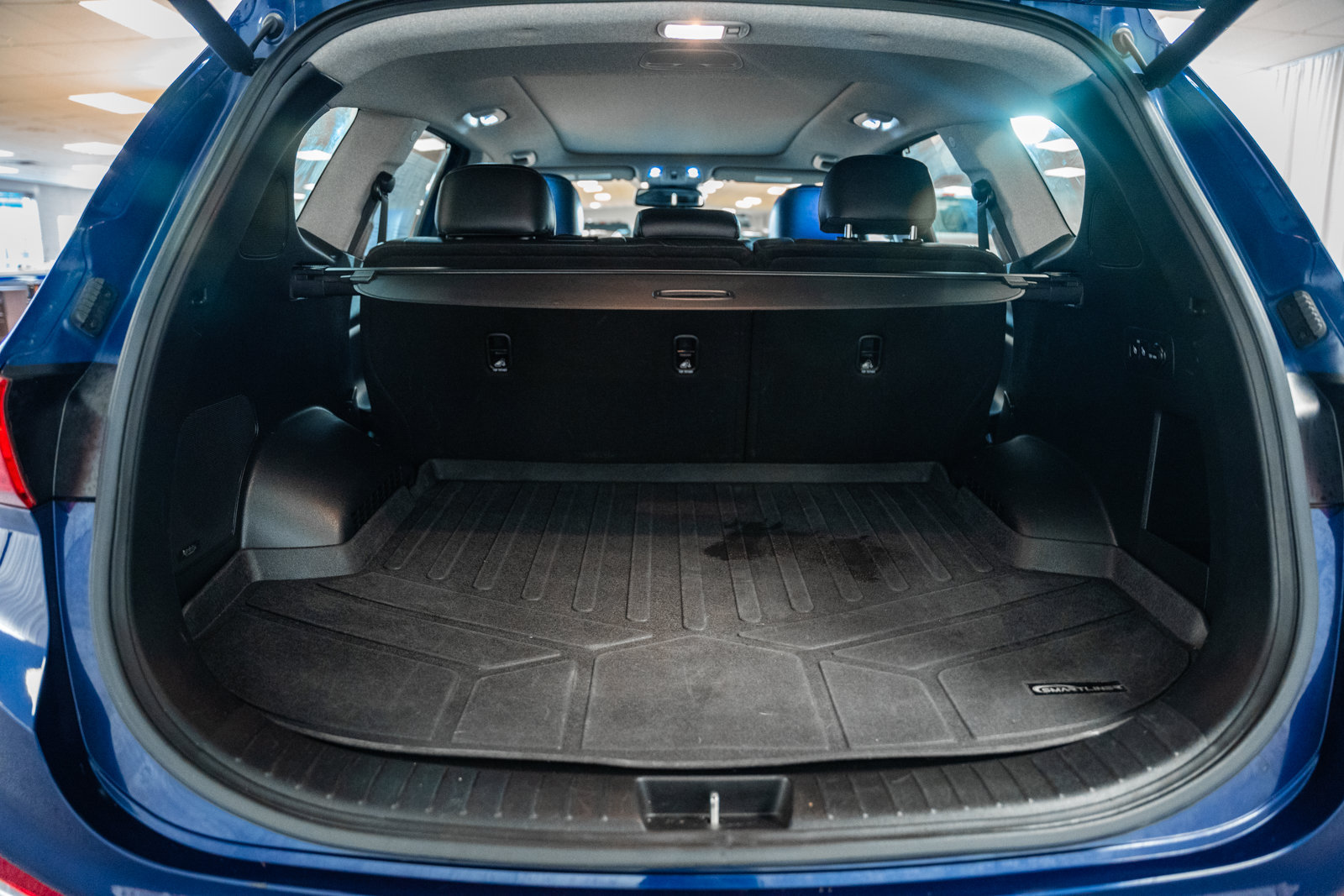 Used 2019 Hyundai Santa Fe AWD image 9