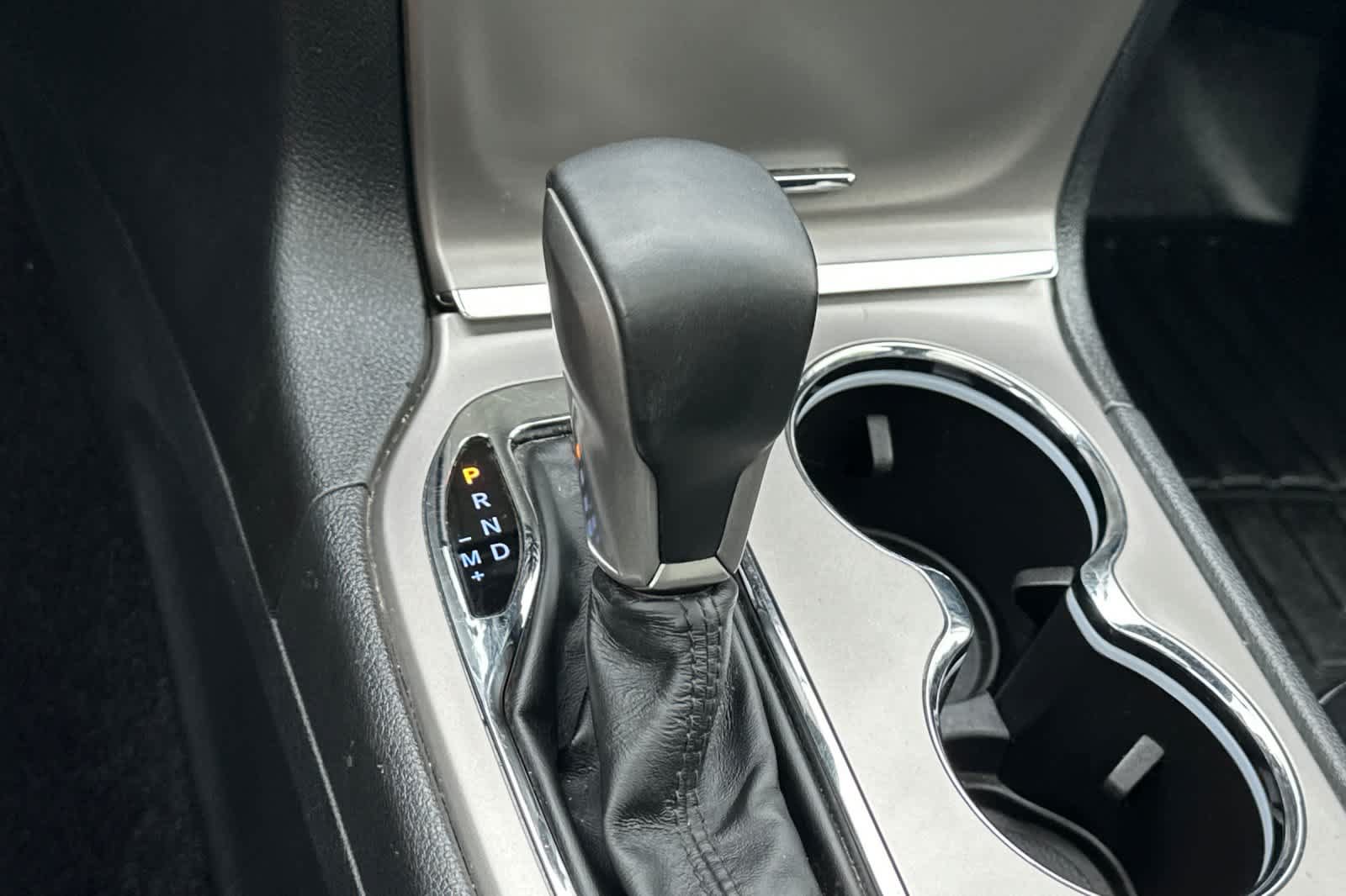 Used 2019 Jeep Grand Cherokee Limited w/ Luxury Group II AWD/4WD image 22
