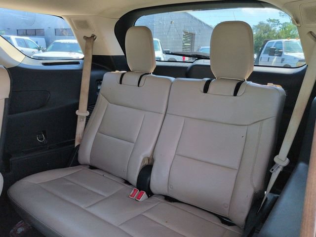 Certified 2023 Ford Explorer Limited w/ Limited Technology Package RWD image 12