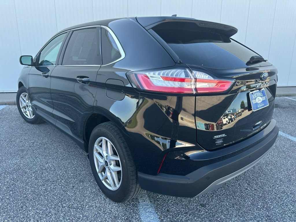 Certified 2024 Ford Edge SEL w/ Convenience Package AWD/4WD image 5