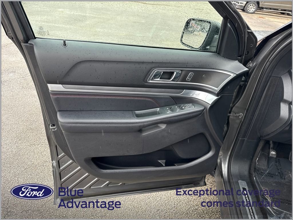 Certified 2018 Ford Explorer Sport AWD/4WD image 12