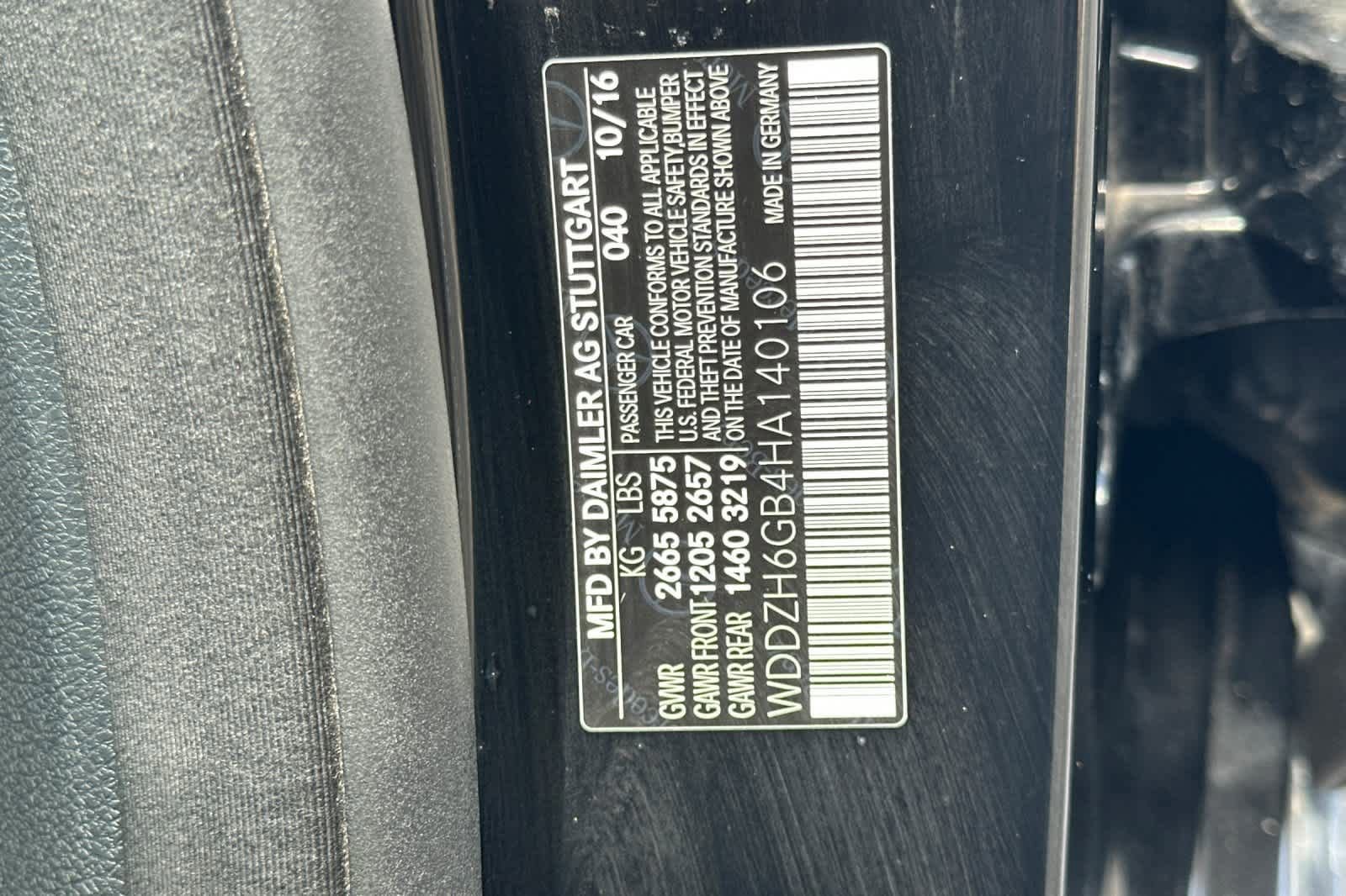 Used 2017 Mercedes-Benz E 400 4MATIC Wagon image 30