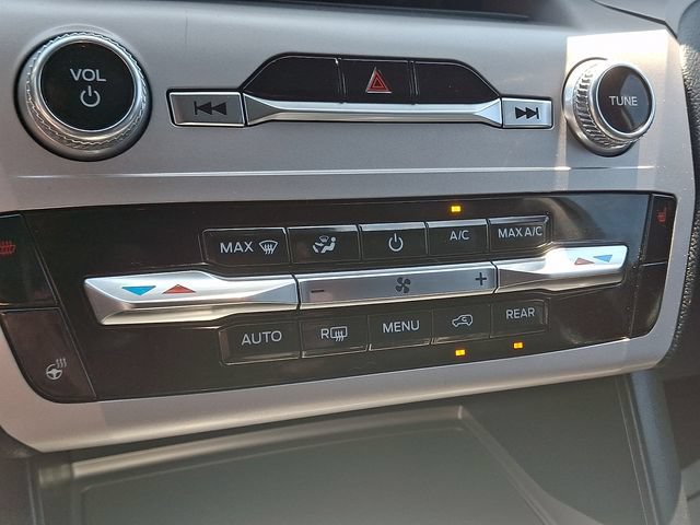 Certified 2023 Ford Explorer XLT w/ Equipment Group 202A AWD/4WD image 16
