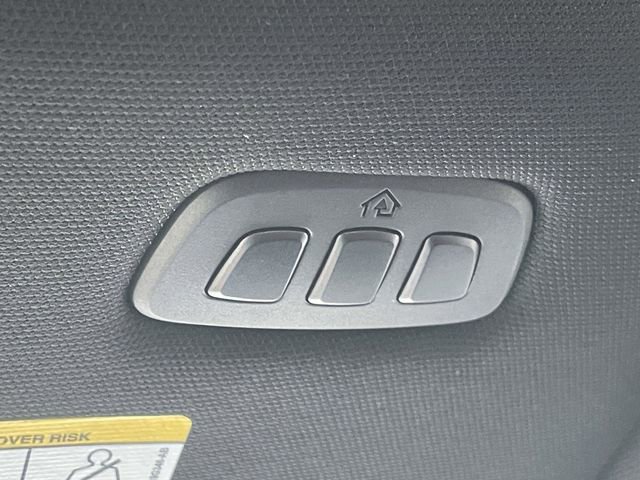 Certified 2023 Ford F150 Raptor w/ Raptor 37 Performance Package AWD/4WD image 35