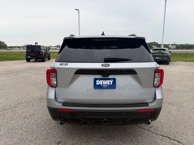 Certified 2022 Ford Explorer ST-Line w/ Class IV Trailer Tow Package AWD/4WD image 8