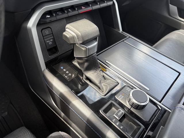 Used 2024 Toyota Tundra Platinum AWD/4WD image 22