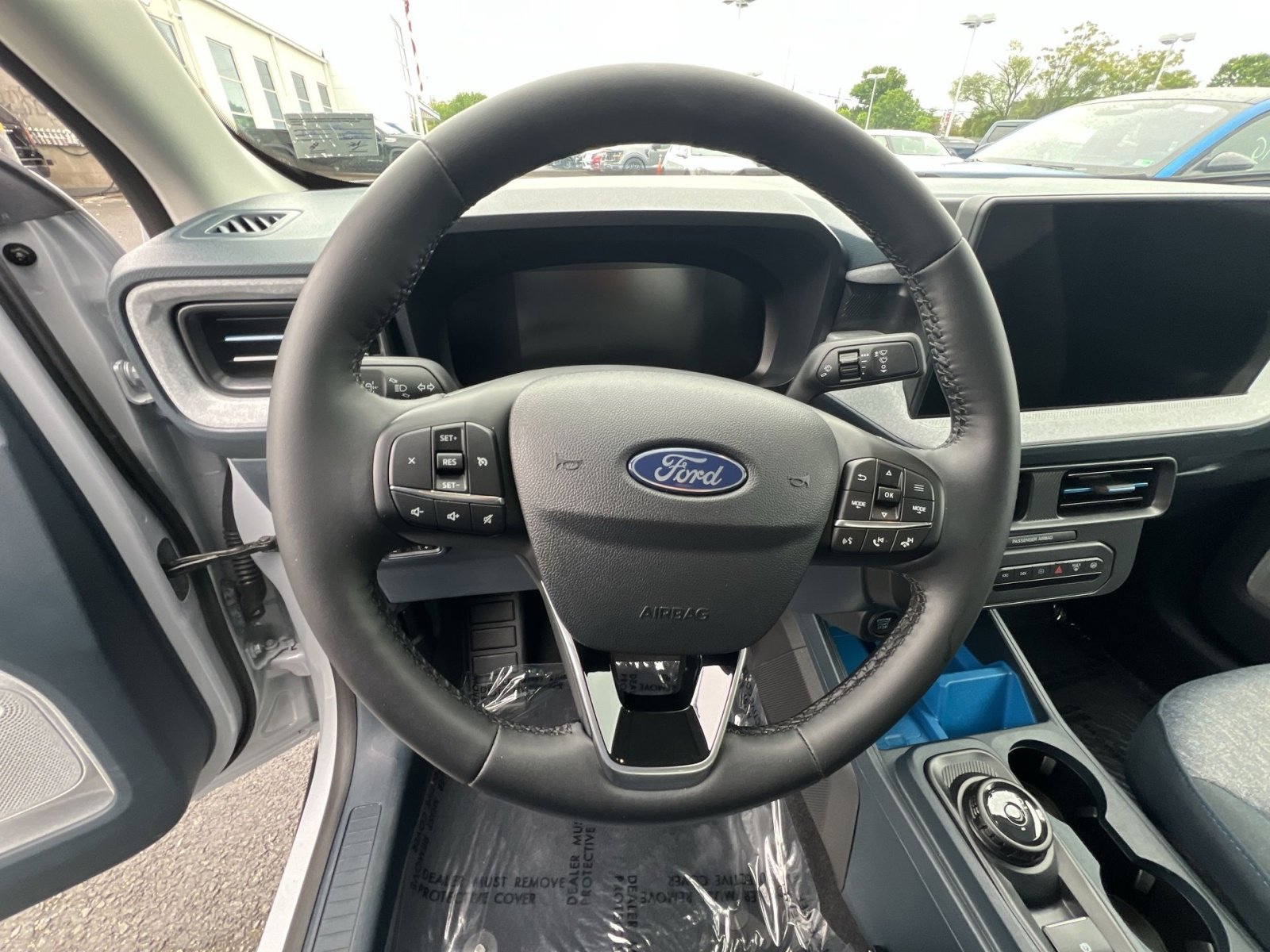Certified 2025 Ford Maverick XLT w/ XLT Luxury Package AWD/4WD image 24