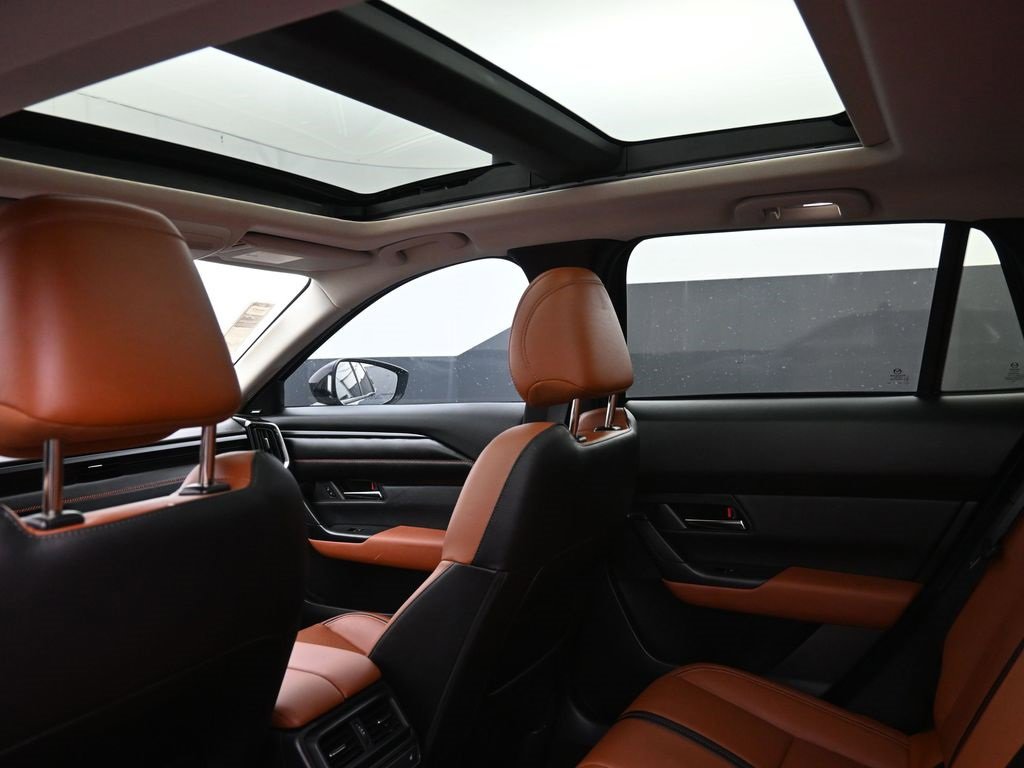 Used 2024 MAZDA CX-50 2.5 Turbo w/ Premium Plus Pkg image 23