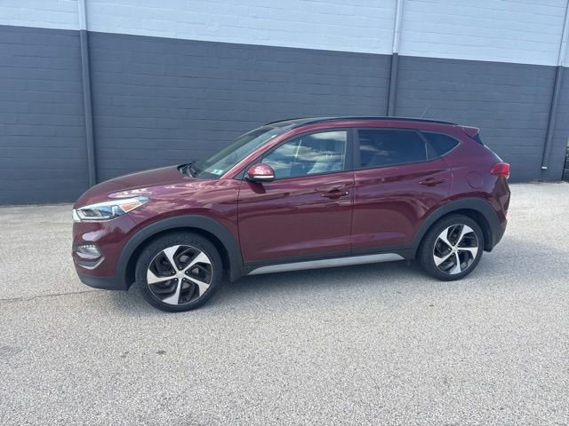 Used 2017 Hyundai Tucson Value AWD/4WD image 4