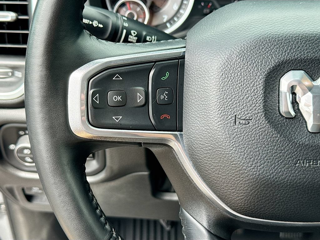 Used 2022 RAM 1500 Laramie AWD/4WD image 13