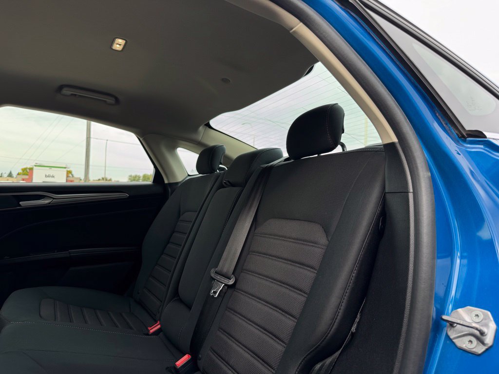 Certified 2020 Ford Fusion SE FWD image 12