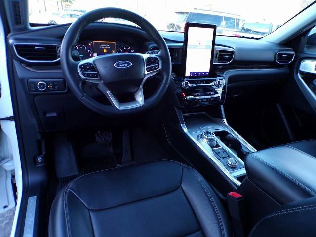 Certified 2023 Ford Explorer Limited w/ Limited Technology Package image 19