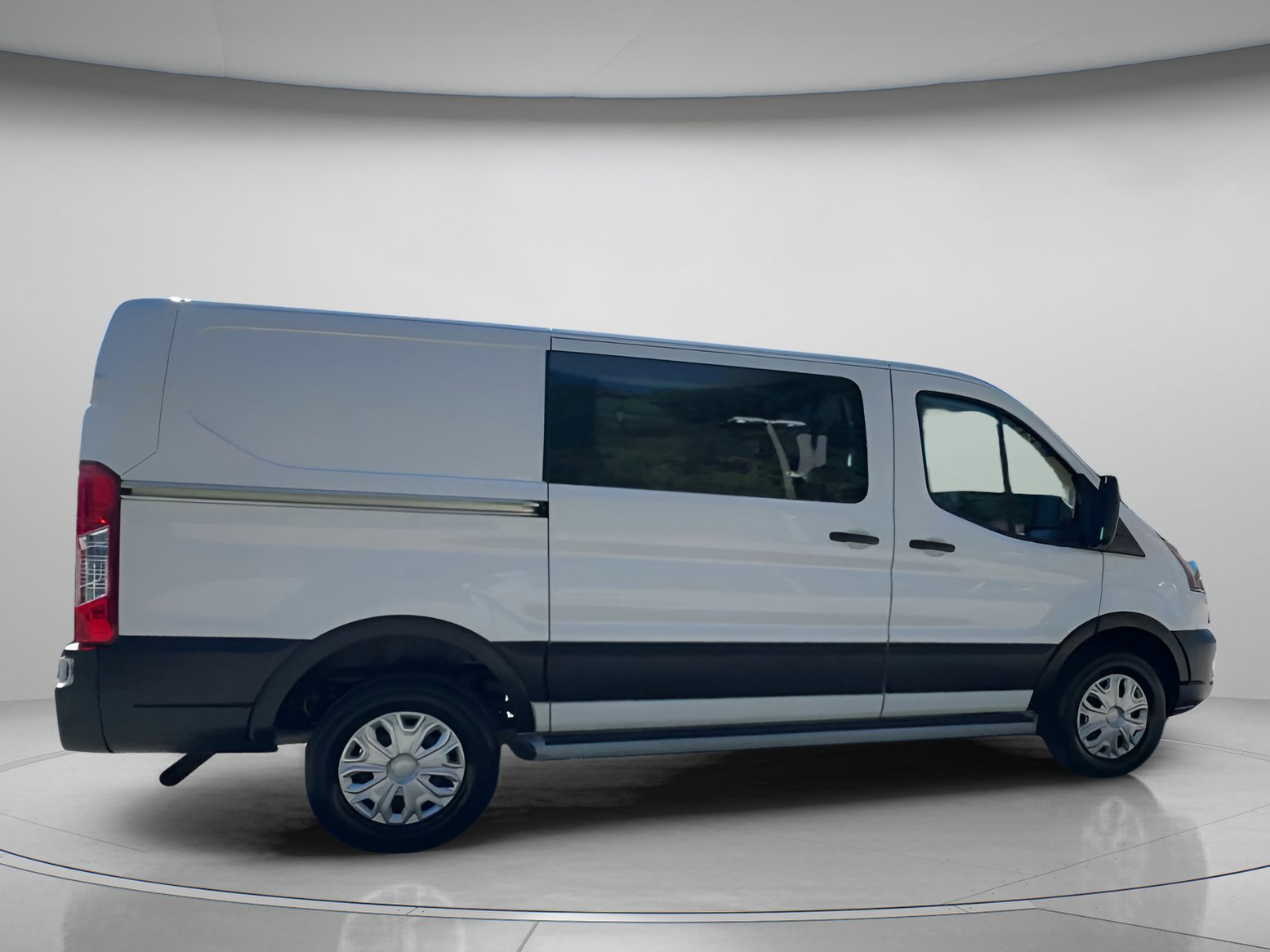 Certified 2024 Ford Transit 250 w/ Exterior Upgrade Package image 23