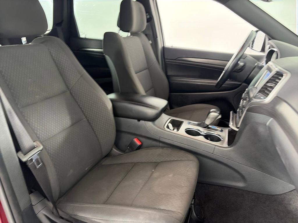 Used 2018 Jeep Grand Cherokee Laredo AWD/4WD image 31