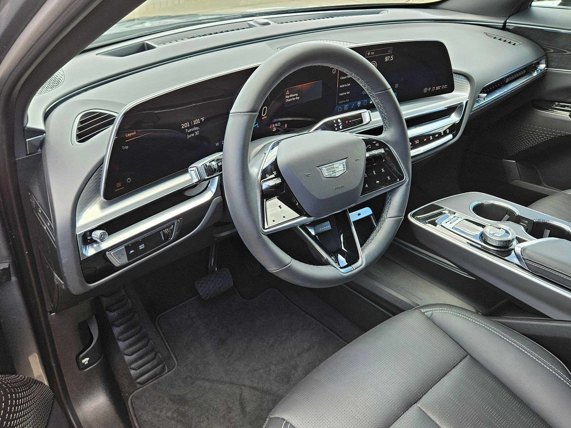 Used 2024 Cadillac Lyriq Sport RWD image 15