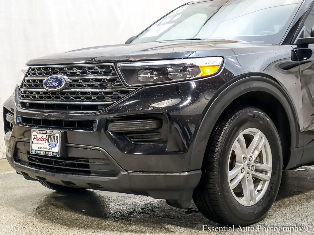 Certified 2022 Ford Explorer XLT image 4
