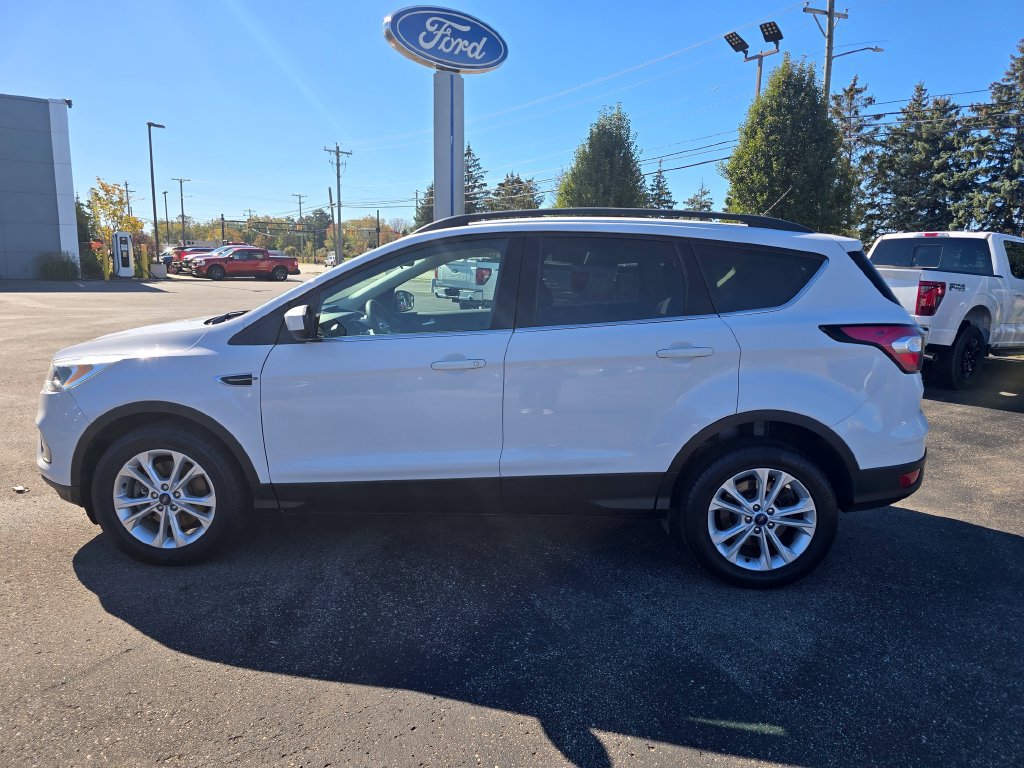 Certified 2018 Ford Escape SE AWD/4WD image 2