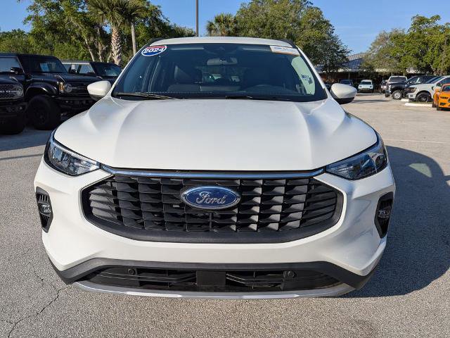 Certified 2024 Ford Escape Active w/ Cold Weather Package FWD image 8
