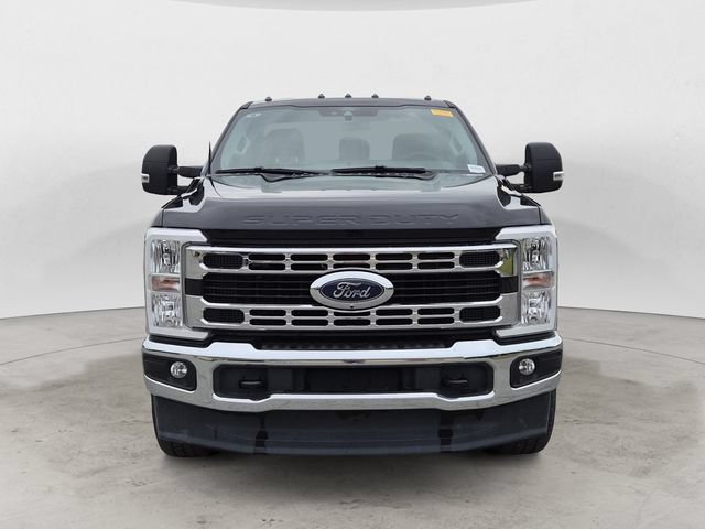 Certified 2025 Ford F250 XLT w/ 360-Degree Camera Package AWD/4WD image 2