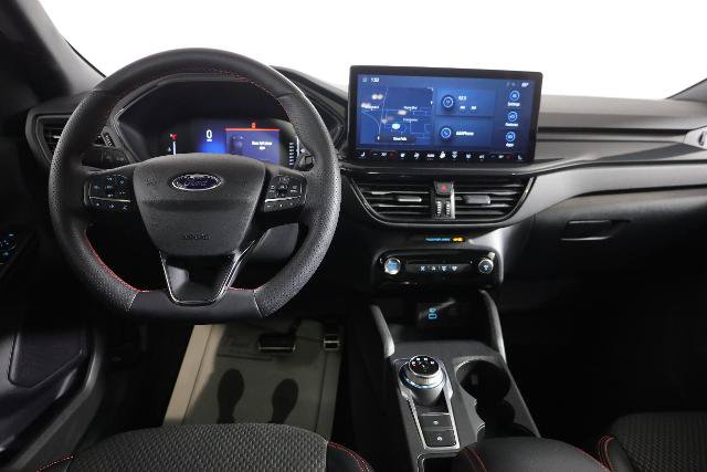 Certified 2023 Ford Escape ST-Line w/ Tech Pack #1 AWD/4WD image 12