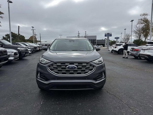 Certified 2024 Ford Edge Titanium image 2