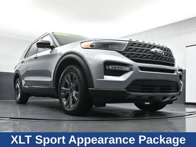 Certified 2024 Ford Explorer XLT w/ Equipment Group 202A AWD/4WD image 27