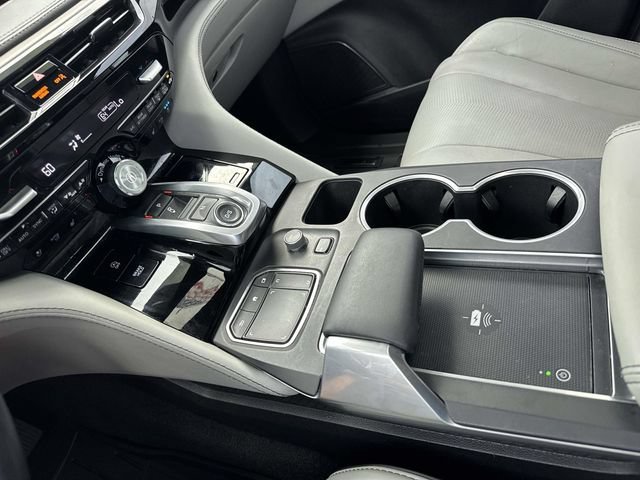 Used 2023 Acura MDX w/ Advance Package AWD/4WD image 25