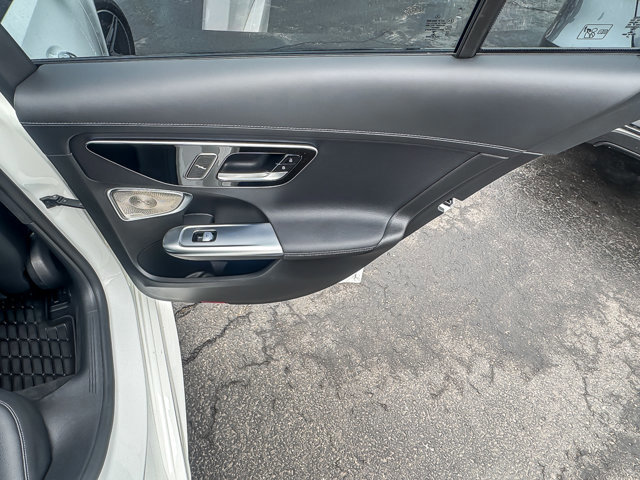 Used 2022 Mercedes-Benz C 300 C 300 image 24