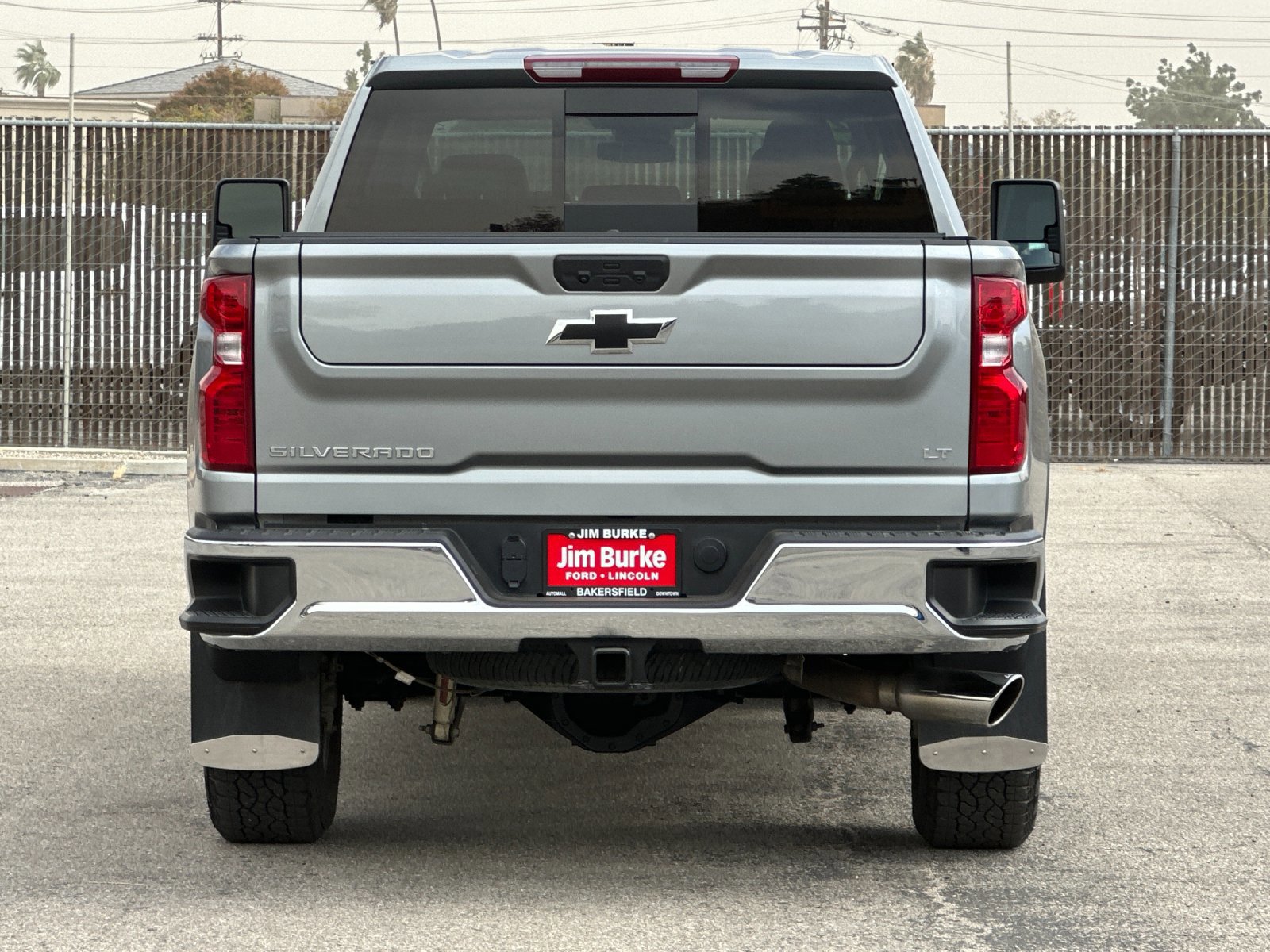 Used 2024 Chevrolet Silverado 2500 LT image 4