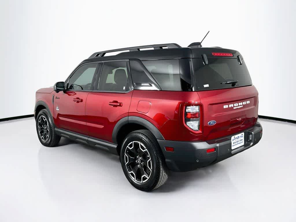 Certified 2025 Ford Bronco Sport Outer Banks w/ Outer Banks Tech Package+ AWD/4WD image 4