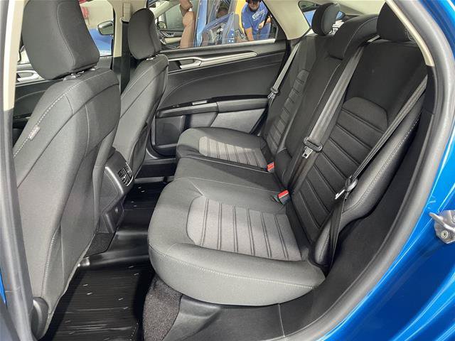 Certified 2020 Ford Fusion SE AWD/4WD image 23