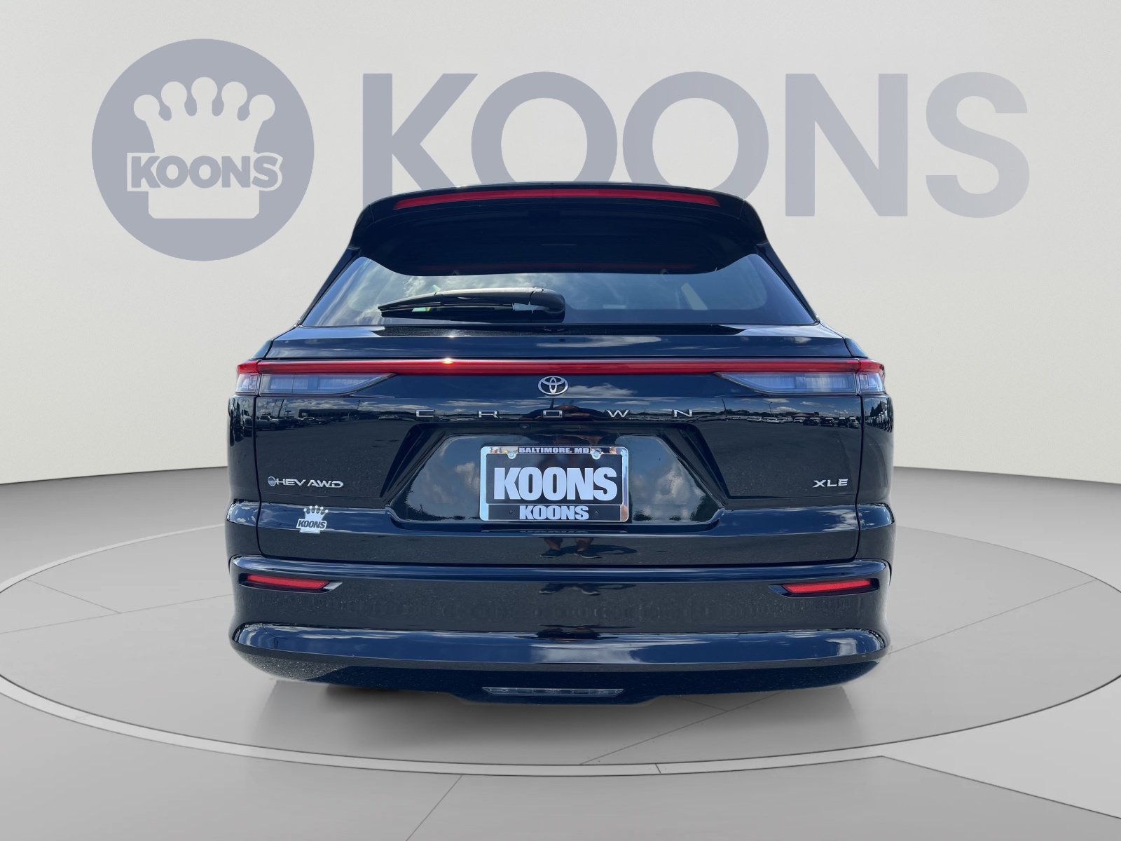 Used 2025 Toyota Crown Signia AWD/4WD image 5