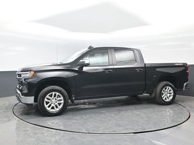 Used 2024 Chevrolet Silverado 1500 LT AWD/4WD image 4