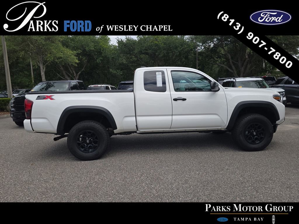 Used 2022 Toyota Tacoma SR w/ SX Package RWD image 3