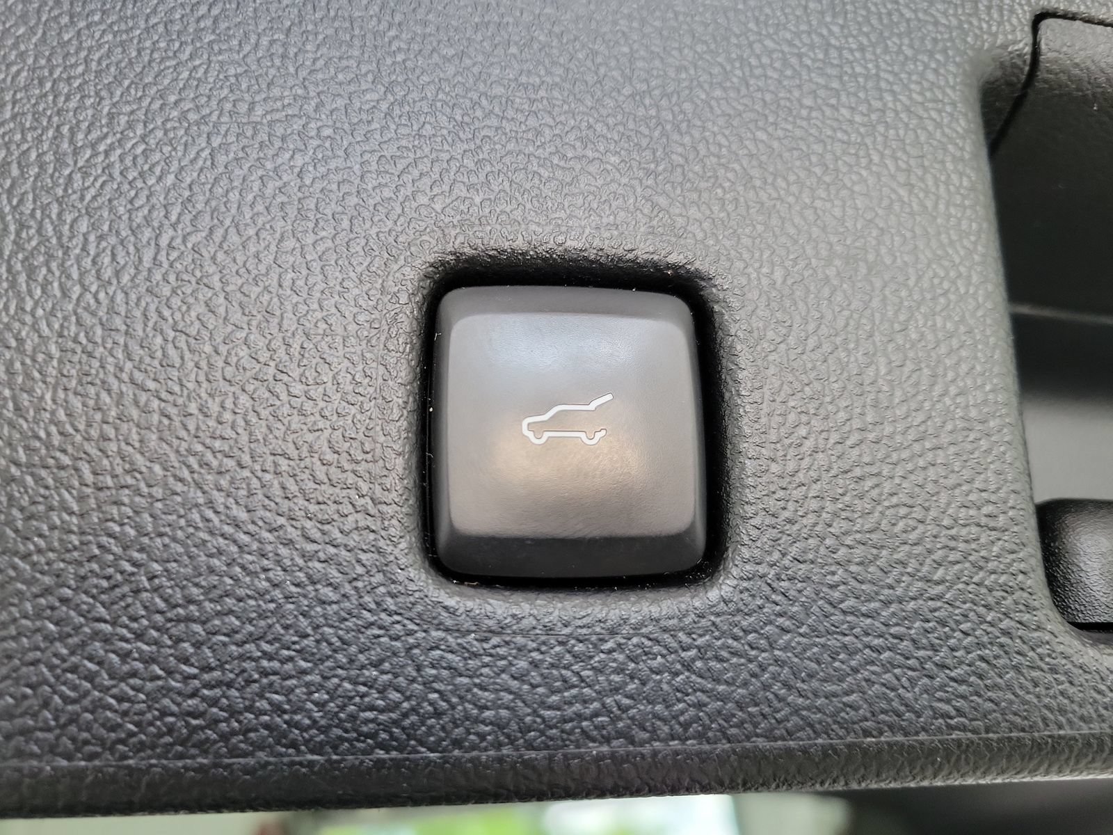 Certified 2020 Ford Escape SE Sport AWD/4WD image 31