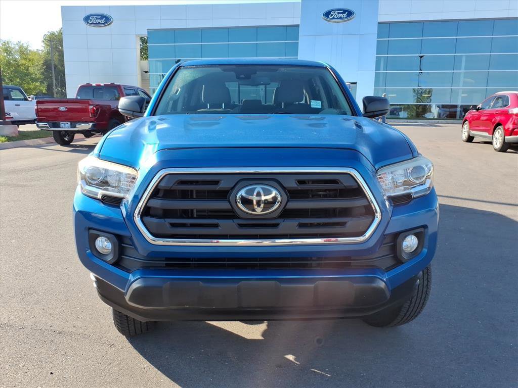 Used 2018 Toyota Tacoma SR5 image 8